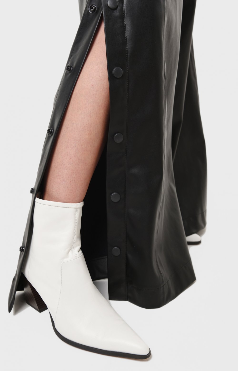 Брюки АЛЕКСАНДРО 01600U черный