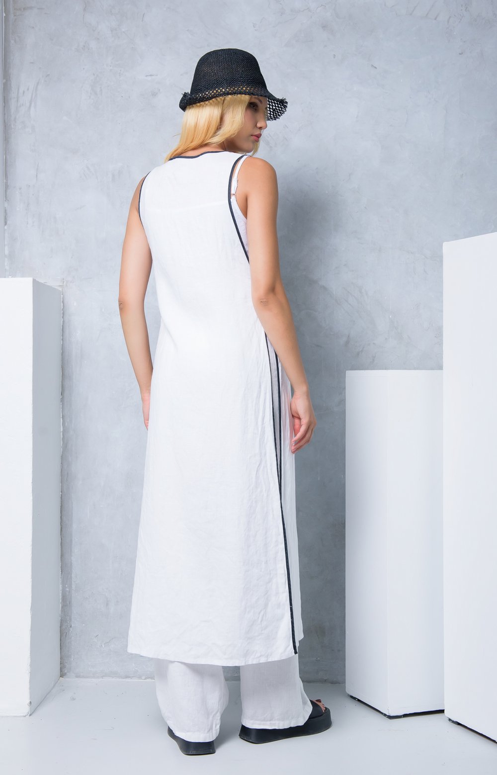 Жакет МАДЕЙРА 04358AA белый