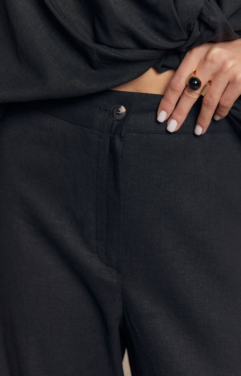 Костюм ЛАЙСАН 05585AA черный