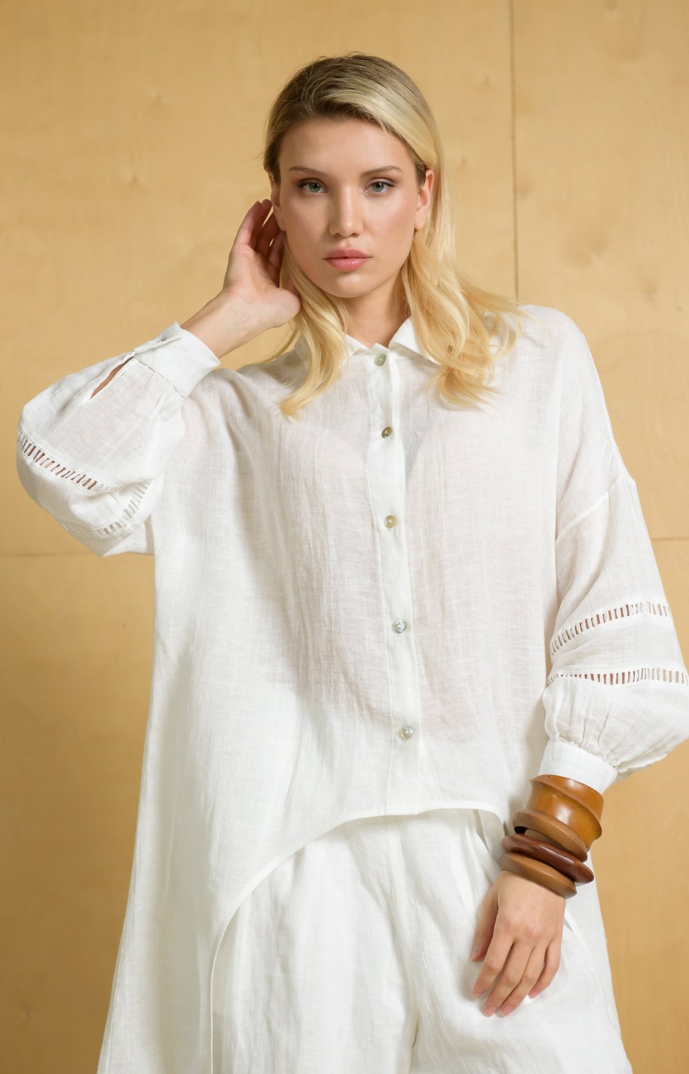 Костюм ШАЙ 05427АА белый