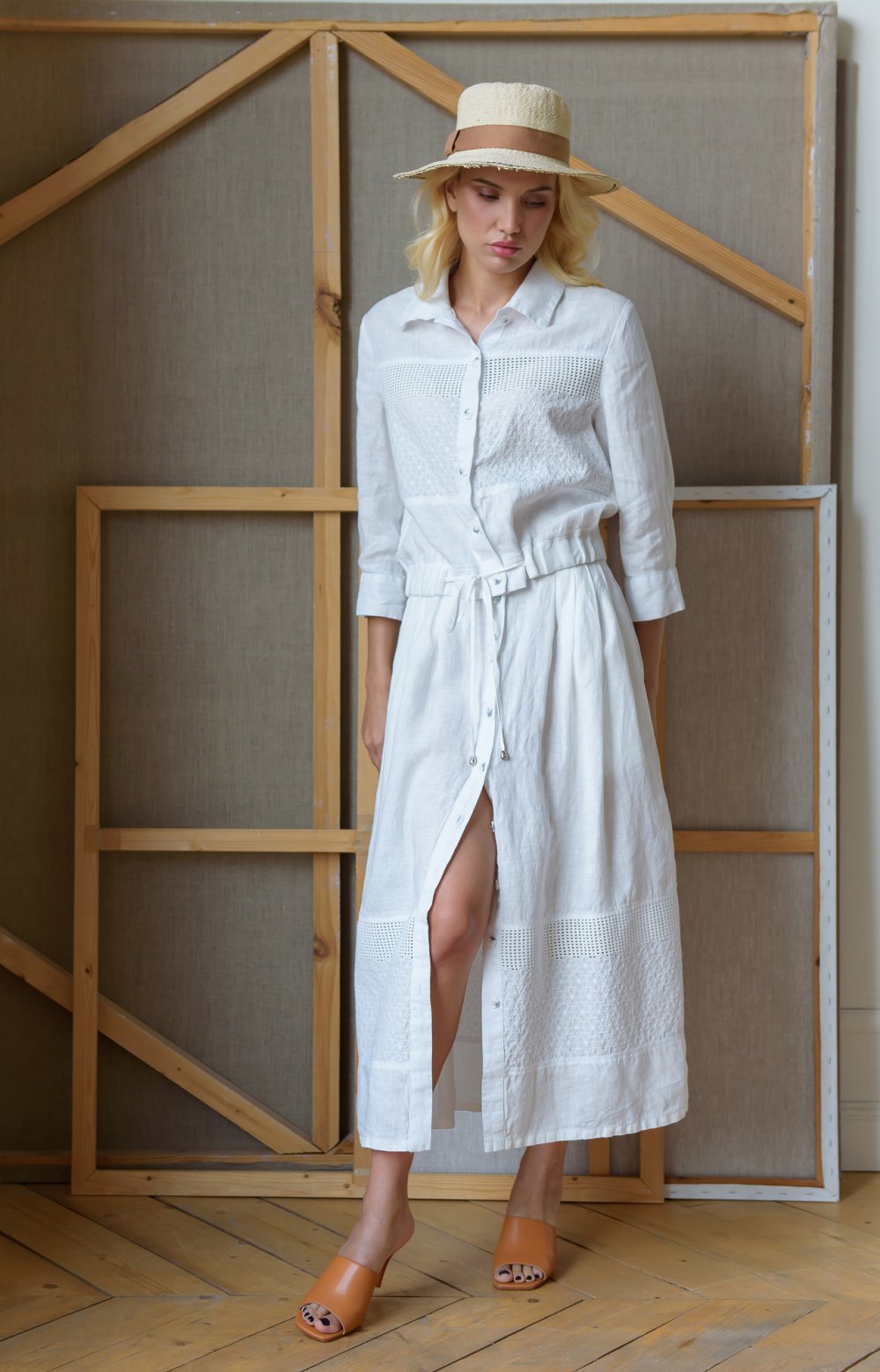 Костюм КСАНДЕР 05569AA белый