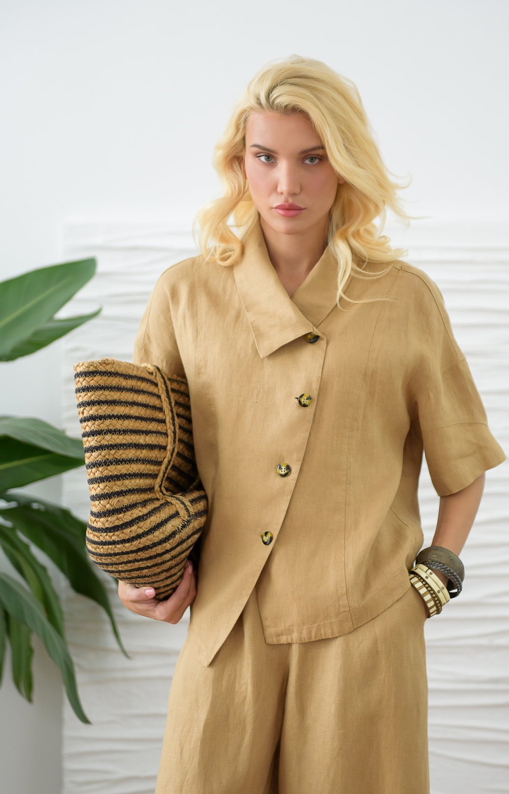 Костюм АБЕЛЬ 04353AA кэмел