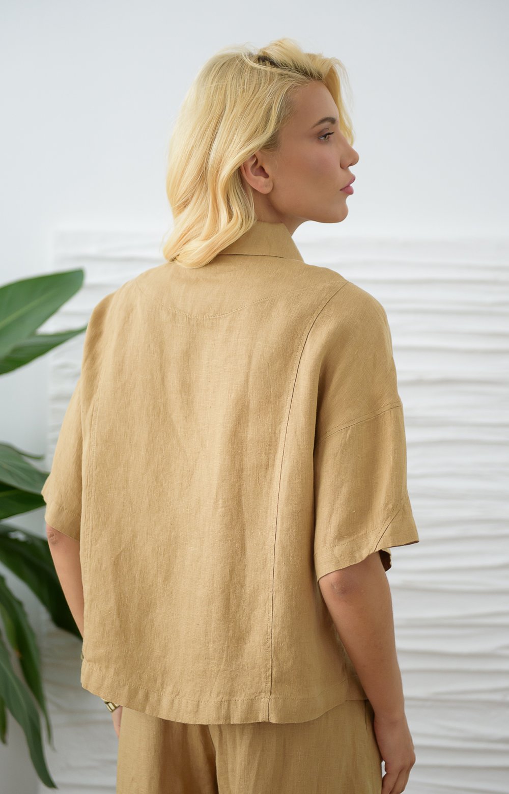 Костюм АБЕЛЬ 04353AA кэмел