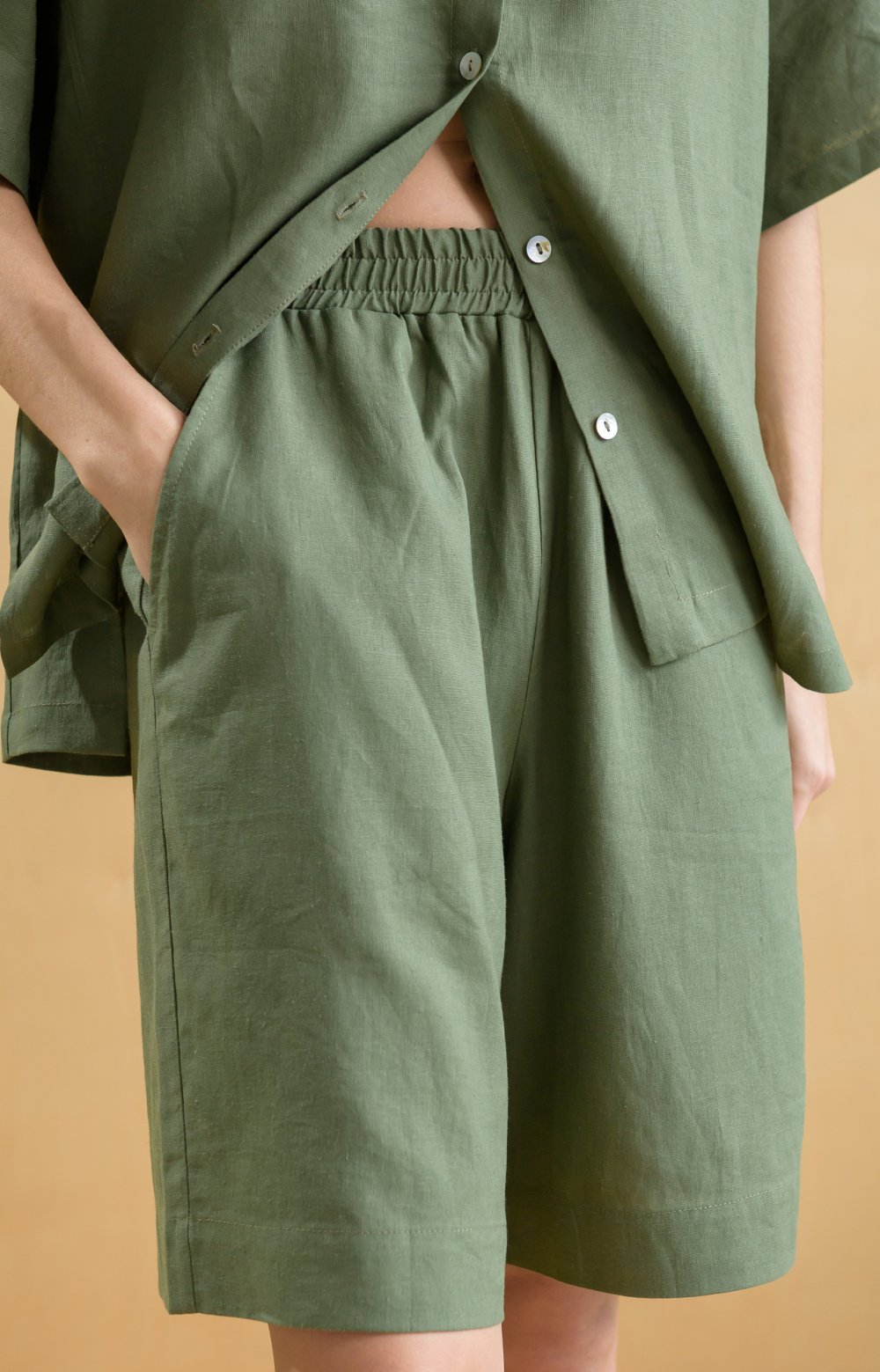 Костюм РИМЕЛЬ 05577АА тёмный хаки