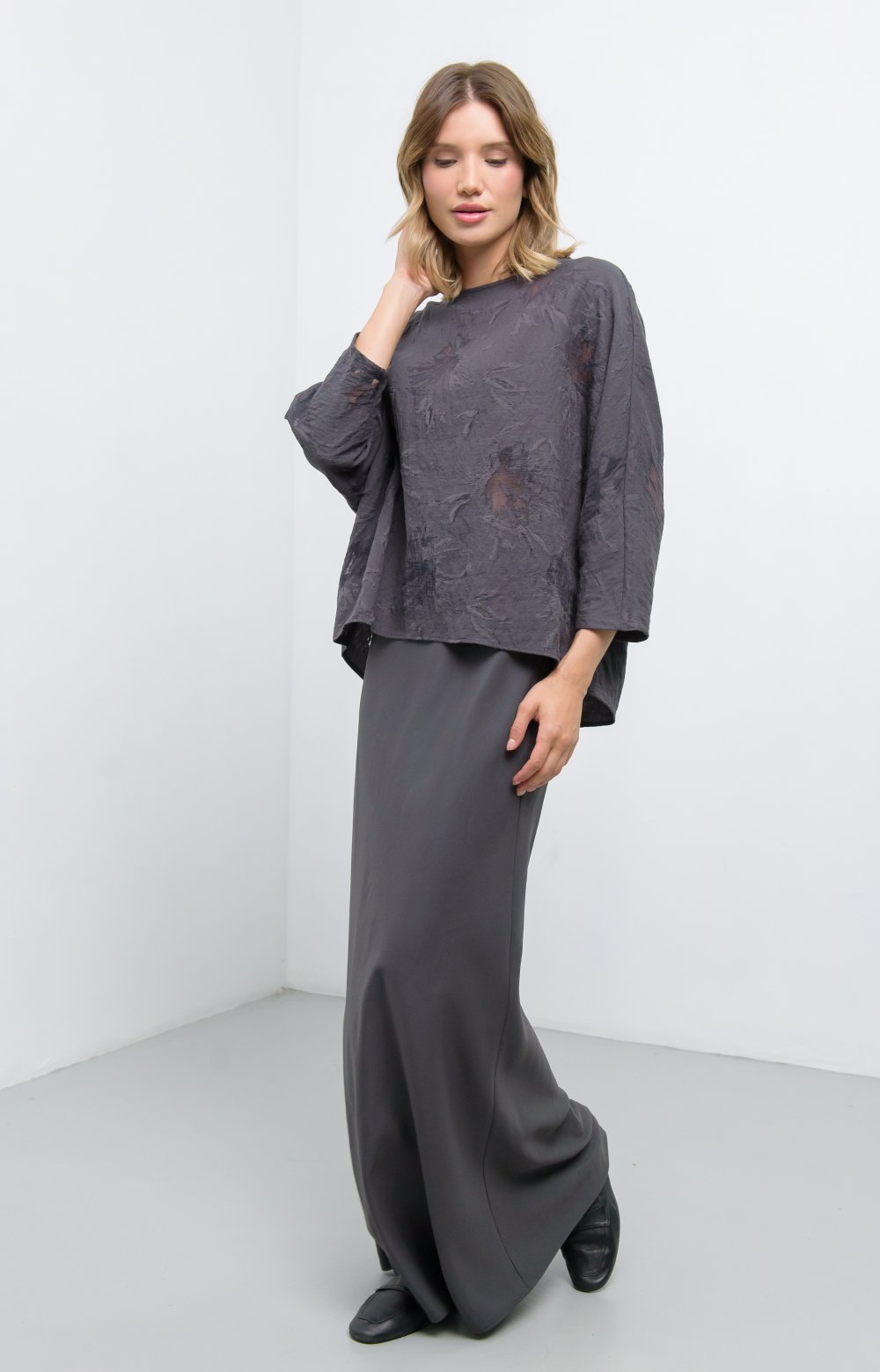 Костюм СИНДИ 05477ВВ серый