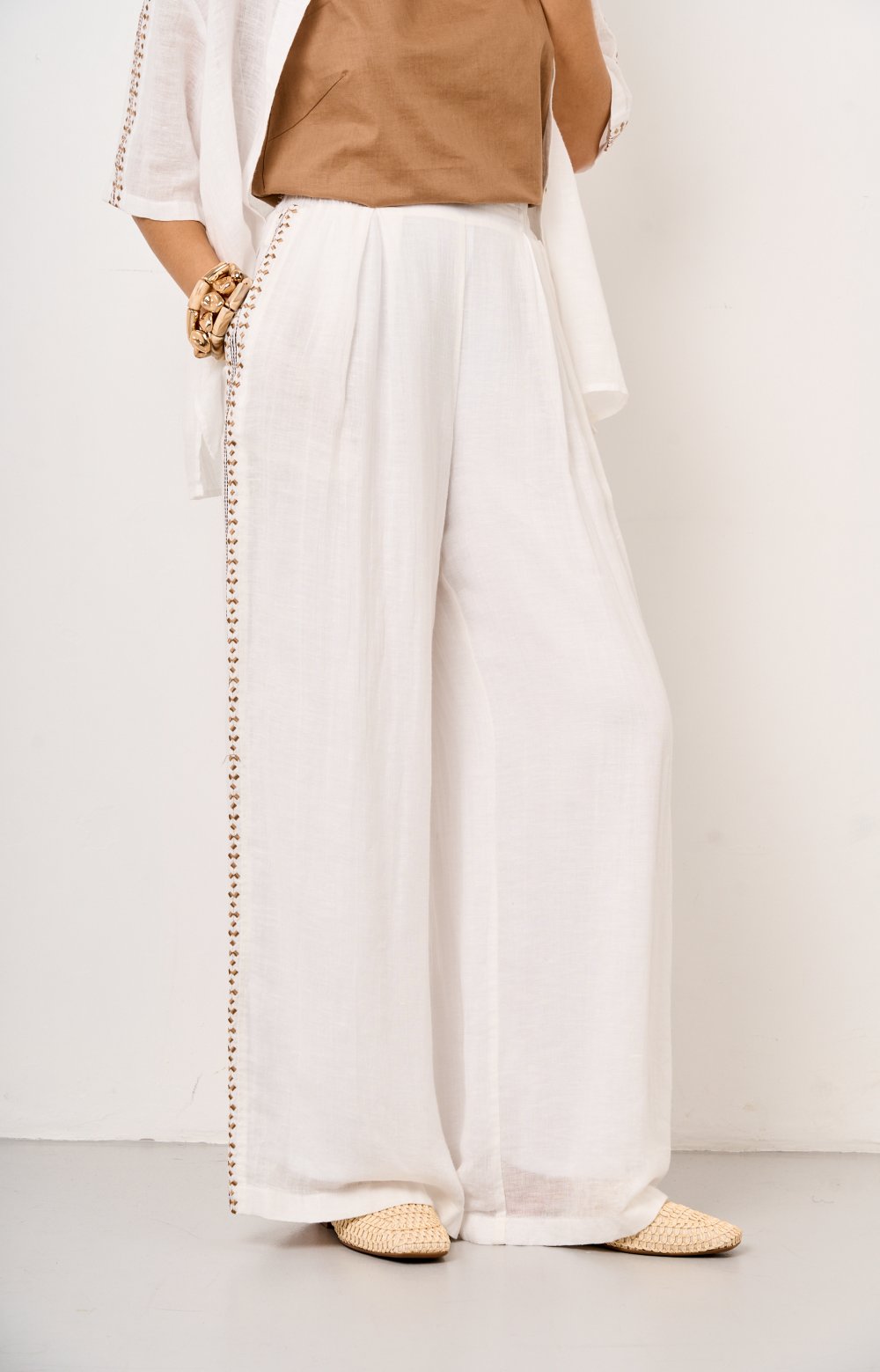 Костюм ШАРМЕЛЬ 09505C коричневый