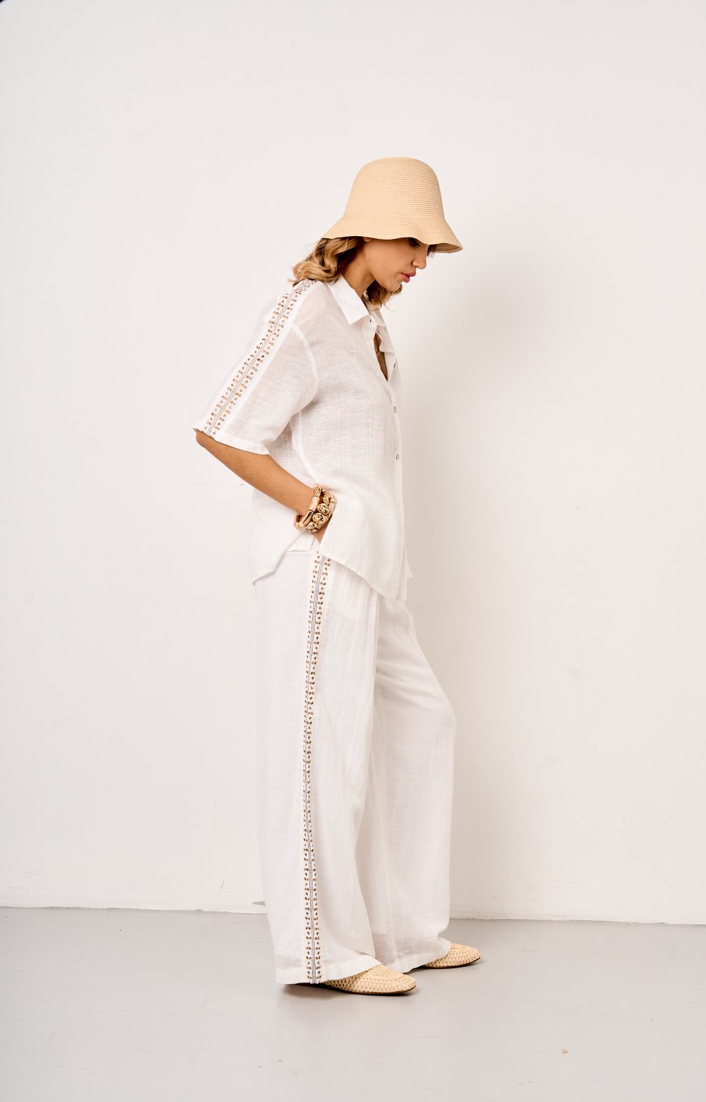 Костюм ШАРМЕЛЬ 09505C коричневый